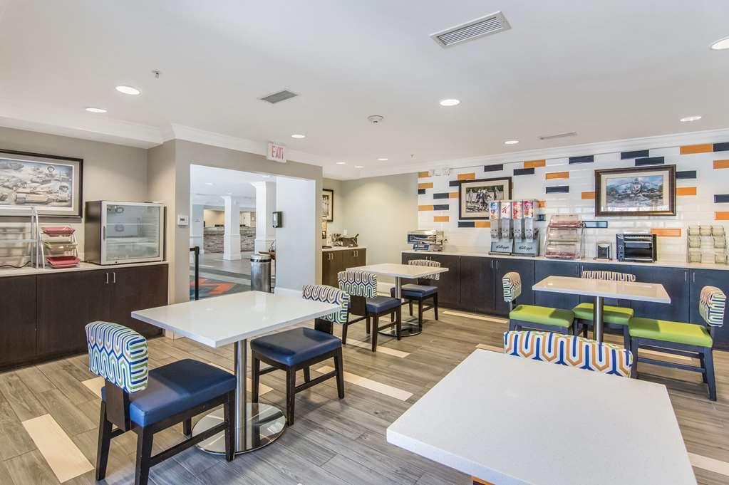 Sleep Inn & Suites Columbus Near Fort Benning 哥伦布 外观 照片
